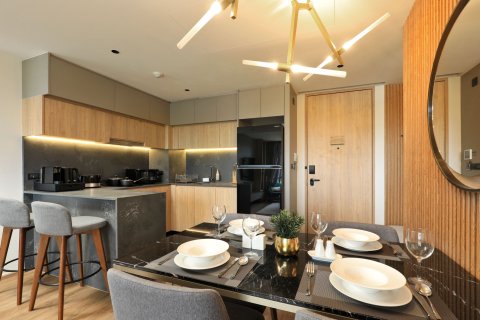 Condo in Phuket, Thailand, 2 bedrooms  № 154246 - photo 8