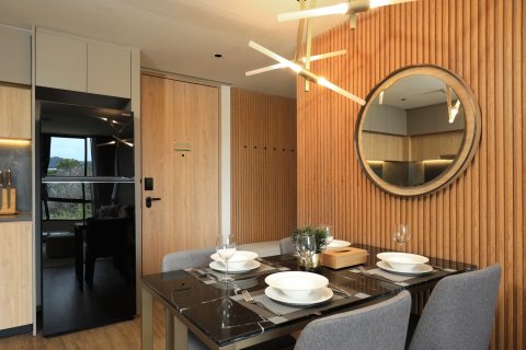 Condo in Phuket, Thailand, 2 bedrooms  № 154246 - photo 9