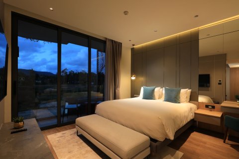 Condo in Phuket, Thailand, 2 bedrooms  № 154246 - photo 21