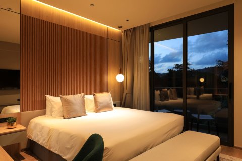 Condo in Phuket, Thailand, 2 bedrooms  № 154246 - photo 22