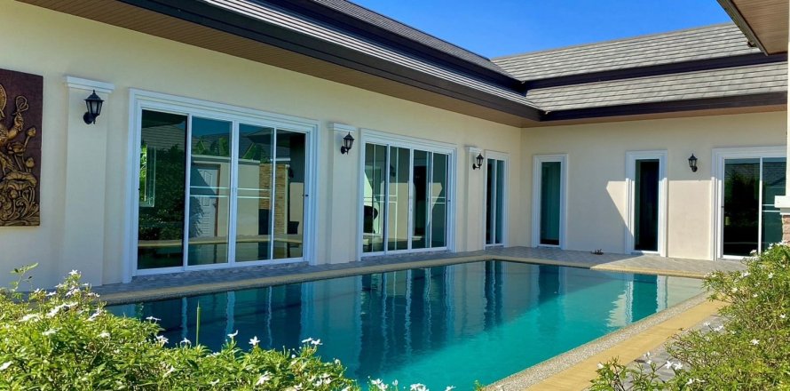 Maison à Cha-am, Thaïlande 3 chambres № 154245