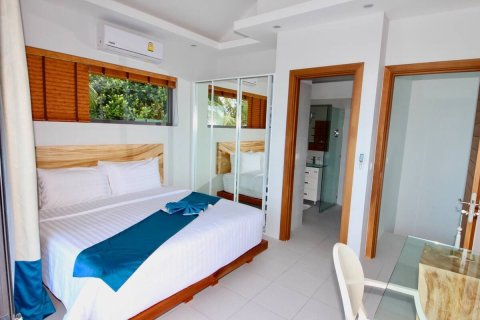 Villa in Ko Samui, Thailand 3 bedrooms № 154242 - photo 13