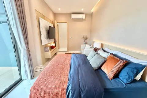 Casa de 4 dormitorios en Pattaya, Tailandia № 211839 - foto 18