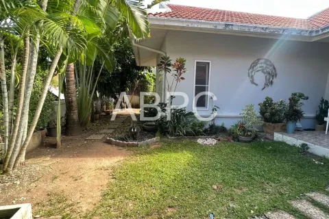 Casa de 3 dormitorios en Pattaya, Tailandia № 211837 - foto 6