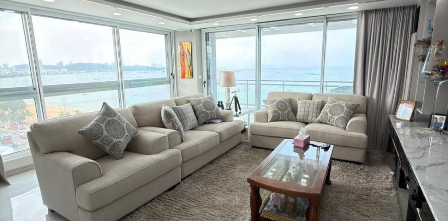 Квартира в Паттайе, Таиланд с 3 комнатами № 159756