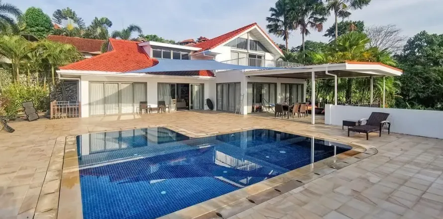 Вилла в Паклоке, Таиланд с 4 спальнями  № 152968