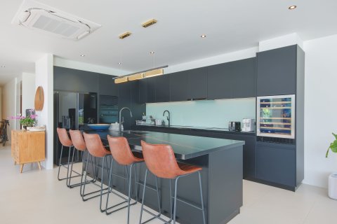 Villa à Phuket, Thaïlande 5 chambres № 152972 - photo 11