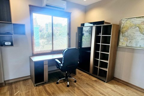 Таунхаус в Пхукете, Таиланд с 2 спальнями  № 152969 - фото 9