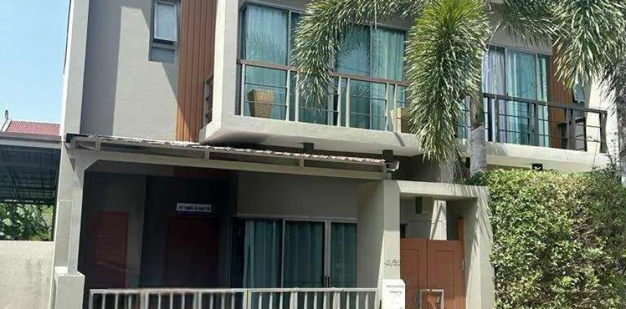 Таунхаус в Пхукете, Таиланд с 2 спальнями  № 152969