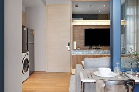 Condo in Bangkok, Thailand, 1 bedroom  № 143771 - photo 9