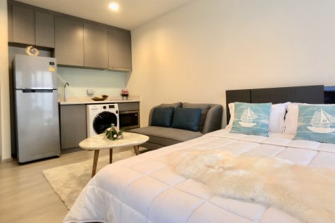 Studio in the Condo in Bangkok, Thailand  № 143772 - photo 3