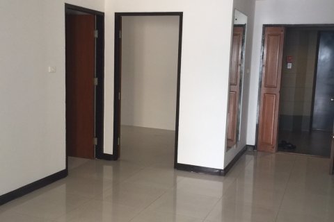 Кондоминиум с 2 спальнями в Бангкоке, Таиланд № 143795 - фото 6