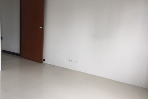 Кондоминиум с 2 спальнями в Бангкоке, Таиланд № 143795 - фото 4