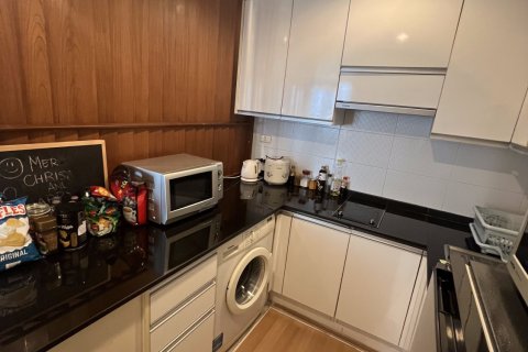 Кондоминиум с 2 спальнями в Клонг Тоэй, Бангкок, Таиланд № 158384 - фото 6