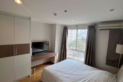 Кондоминиум с 2 спальнями в Клонг Тоэй, Бангкок, Таиланд № 158384 - фото 9