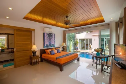 Villa in Phuket, Thailand 5 bedrooms № 158385 - photo 3