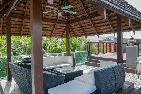 Villa in Phuket, Thailand 5 bedrooms № 158385 - photo 5