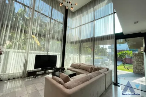 Haus in Huai Khwang, Bangkok, Thailand 4 Schlafzimmer № 215482 - Foto 4