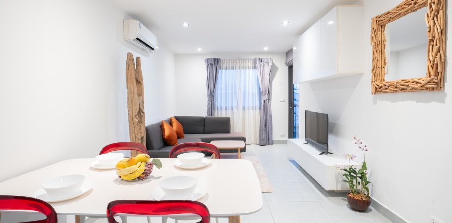 Apartment in Pattaya, Thailand 2 rooms № 164946