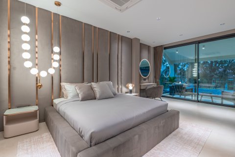 House in Pattaya, Thailand 4 bedrooms № 173866 - photo 21