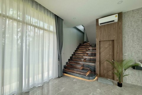 Penthouse in Pattaya, Thailand 4 bedrooms № 172408 - photo 6