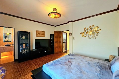 Вилла в Хуа Хине, Таиланд с 3 спальнями № 172403 - фото 15