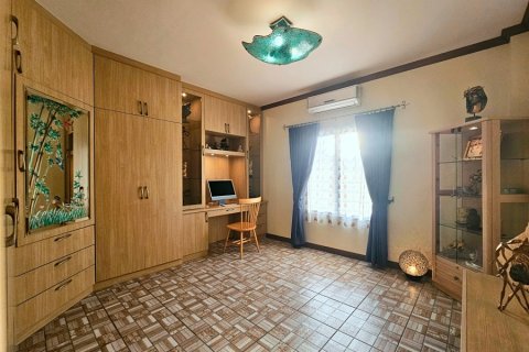 Вилла в Хуа Хине, Таиланд с 3 спальнями № 172403 - фото 19