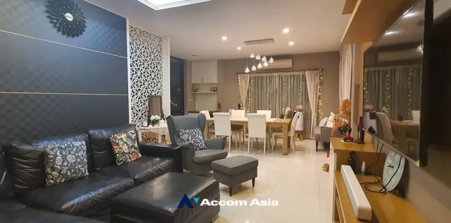 Haus in Prawet, Bangkok, Thailand 4 Schlafzimmer № 219518
