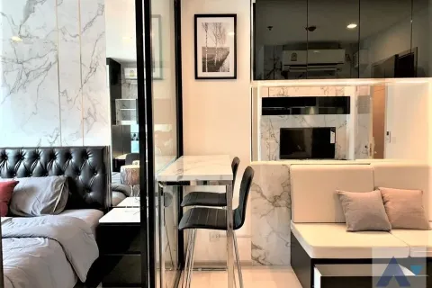 Condo in Huai Khwang, Bangkok, Thailand, 1 bedroom № 219521