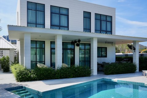 Villa in Phuket, Thailand 5 bedrooms № 156866 - photo 14