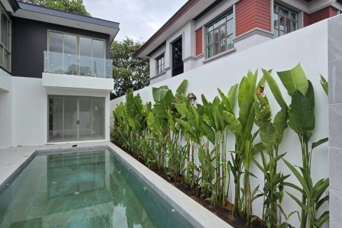 Villa in Phuket, Thailand 4 bedrooms № 156862