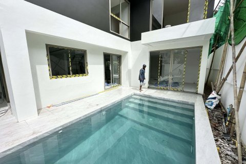 Villa in Phuket, Thailand 4 bedrooms № 156862 - photo 20