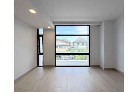 Таунхаус в Лат Пхрау, Бангкок, Таиланд с 3 спальнями  № 156860 - фото 23