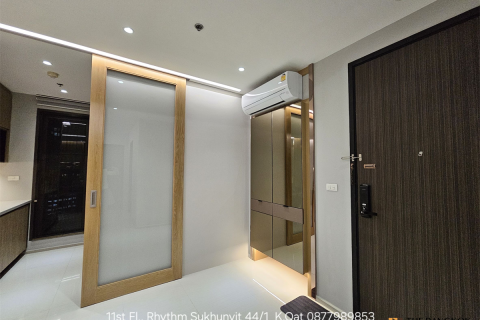 Condo in Bangkok, Thailand, 2 bedrooms  № 188767