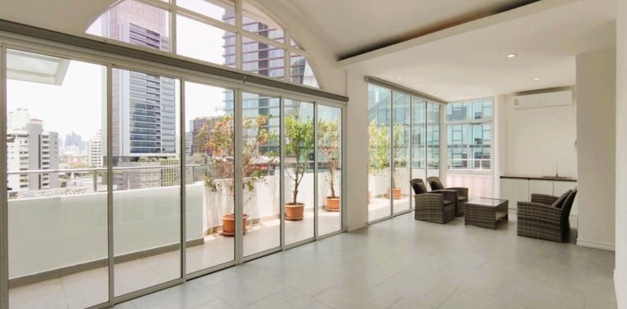 Appartement à Bangkok, Thaïlande 3 chambres № 181169