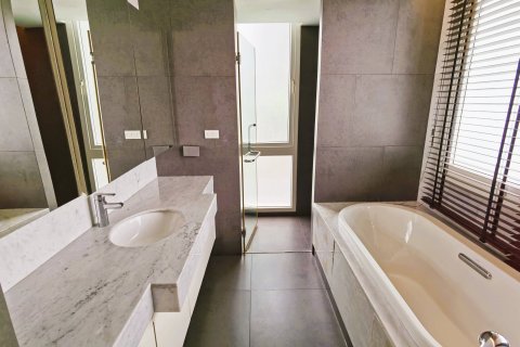 Condo à Bangkok, Thaïlande, 3 chambres  № 181167 - photo 8