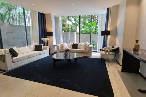Condo à Bangkok, Thaïlande, 3 chambres  № 181168 - photo 17