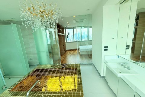 Condo à Bangkok, Thaïlande, 3 chambres  № 181165 - photo 9