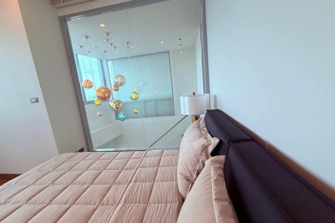 Condominio de 3 dormitorios en Bangkok, Tailandia № 181165 - foto 12
