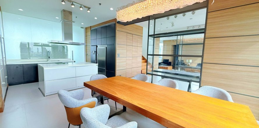 Condo à Bangkok, Thaïlande, 3 chambres  № 181165