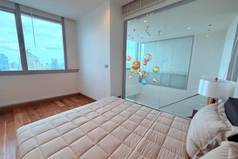Condominio de 3 dormitorios en Bangkok, Tailandia № 181165 - foto 11