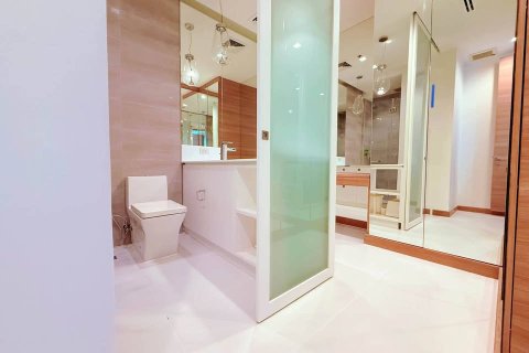 Condominio de 3 dormitorios en Bangkok, Tailandia № 181165 - foto 10