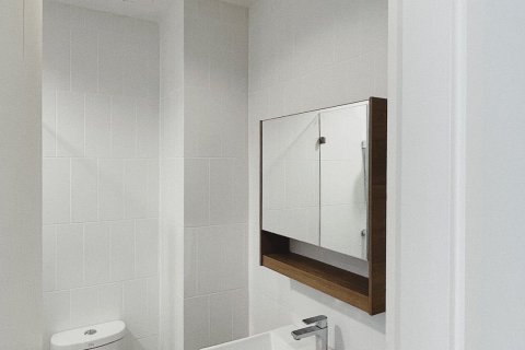 Студия в кондо в Клонг Тоэй, Бангкок, Таиланд № 151537 - фото 6