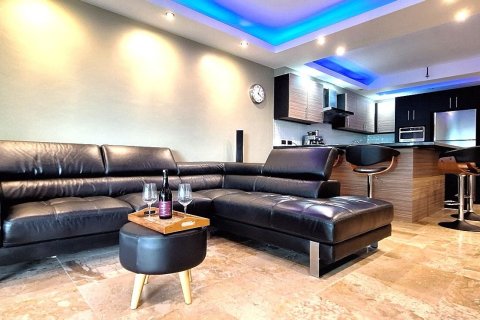 Кондоминиум с 2 спальнями в Пхукете, Таиланд № 151542 - фото 3