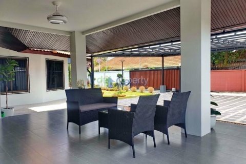 Villa in Pattaya, Thailand 3 bedrooms № 145291 - photo 3