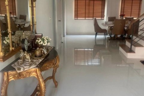 Дом в Сапхансунге, Бангкок, Таиланд с 4 спальнями № 150436 - фото 6