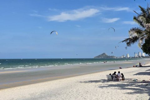 Кондоминиум с 1 спальней в Хуа Хине, Таиланд № 150435 - фото 4