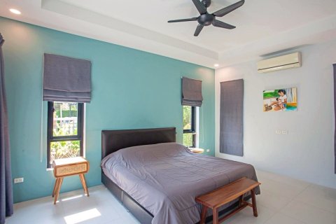 Villa in Hua Hin, Thailand 3 bedrooms № 168374 - photo 23