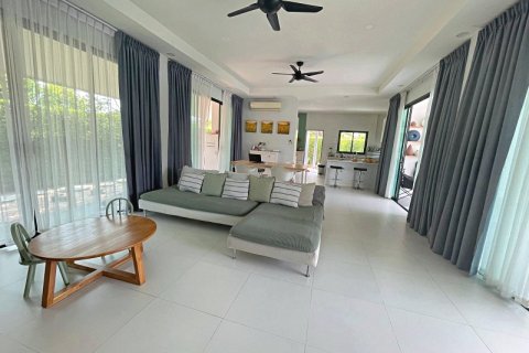 Villa in Hua Hin, Thailand 3 bedrooms № 168374 - photo 21