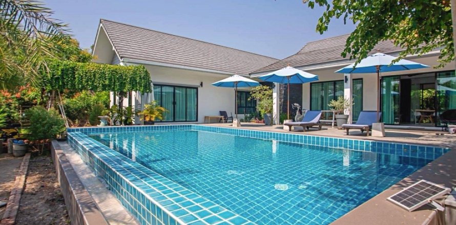 Villa in Hua Hin, Thailand 3 bedrooms № 168374